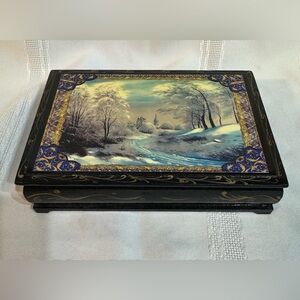 Russian Lacquer Wood Jewelry Box Snow Cabin River Scene Folk Art Box